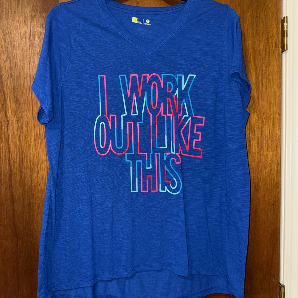 🐠 2 lot Xersion workout tees - Picture 5 of 7